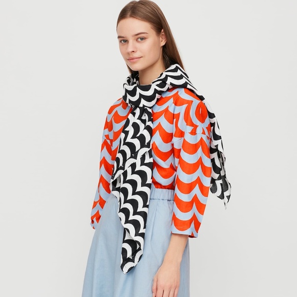 Marimekko Accessories Marimekko Uniqlo Black White Linen Stole